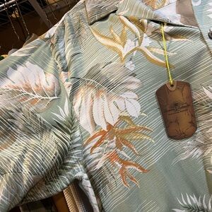 Mens Tommy Bahama silk shirt